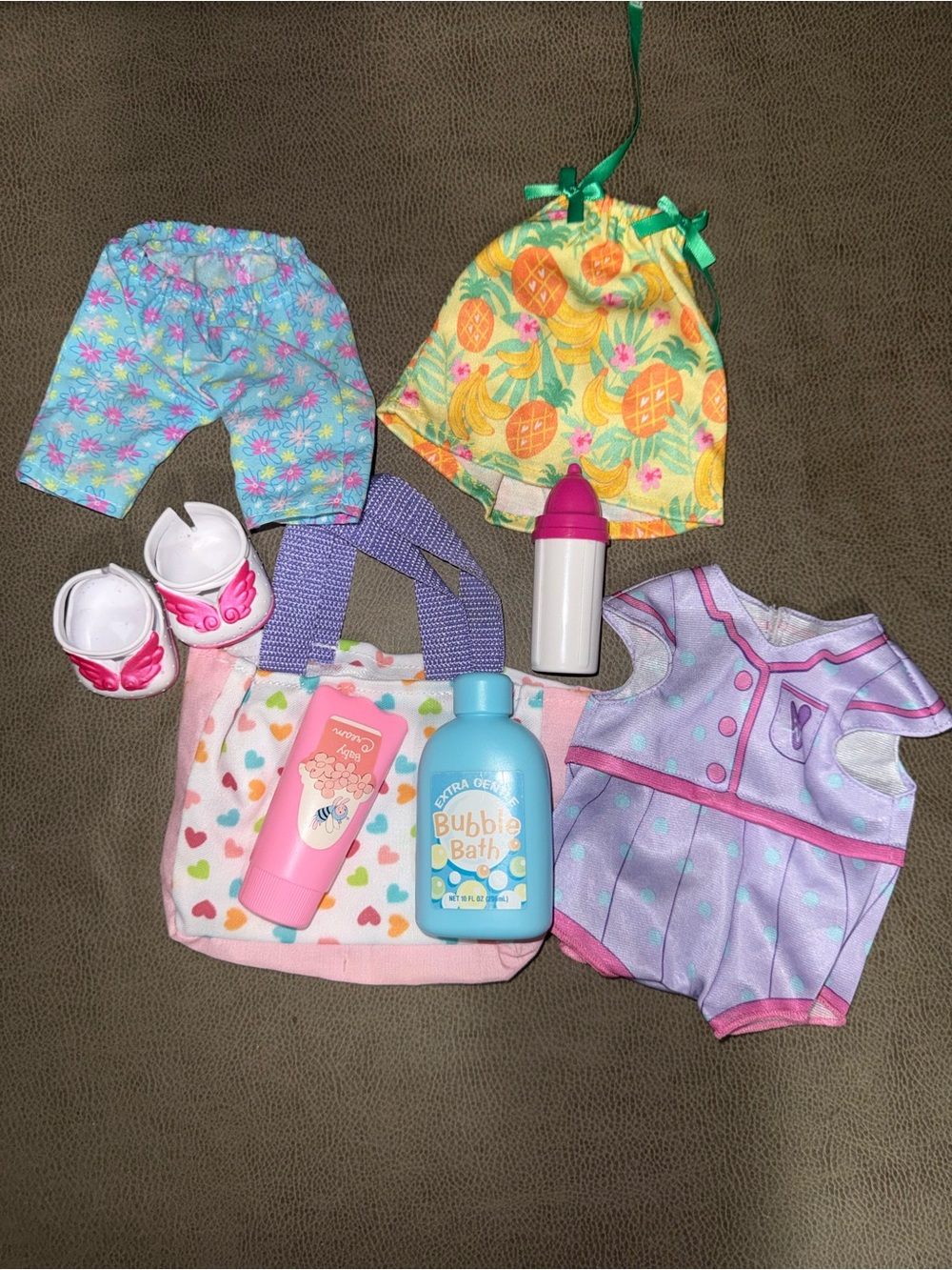 Baby alive clothes and accessories
